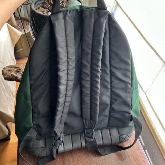 Jansport backpack with a rubber base in green color school hiking - Picture 3 of 9